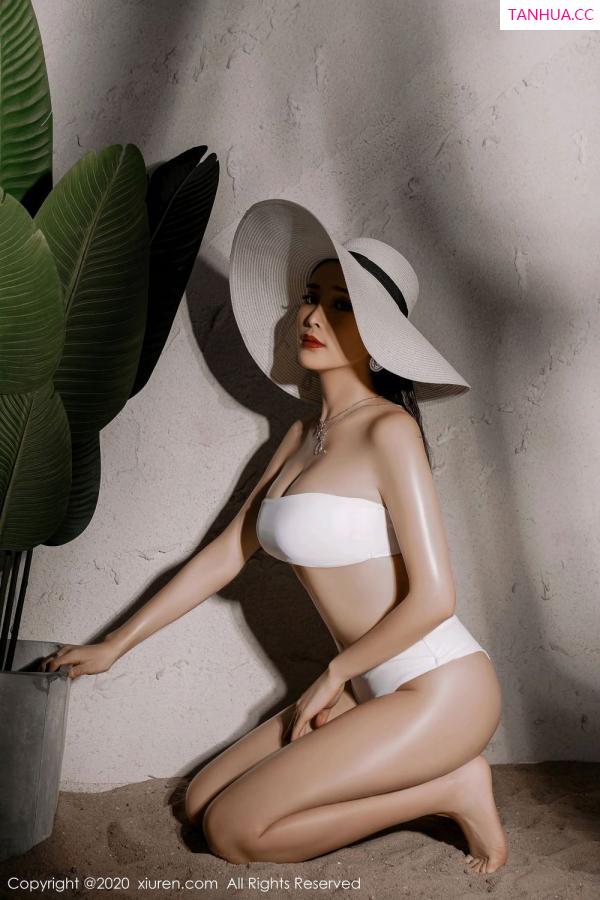 周妍希 奶瓶土肥圆 [XiuRen]高清写真图 2020.07.17 No.2339 奶瓶土肥圆矮挫丑黑穷第25张图片